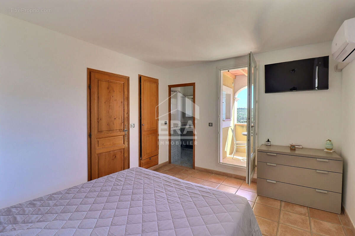 Maison à ENSUES-LA-REDONNE