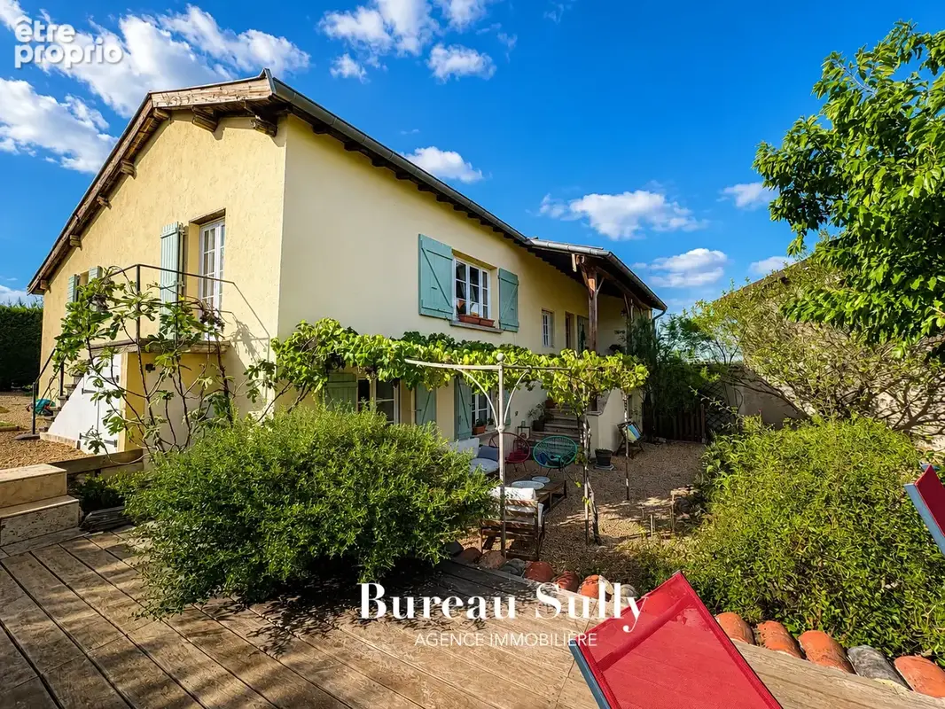 Maison 169 m2 terrain paysagé 750 m2 piscine traditionnelle, aux portes de Lyon - photo 3