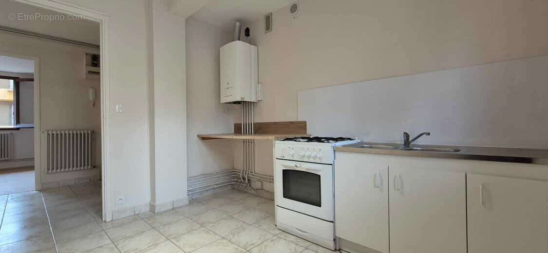 Appartement à CARCASSONNE