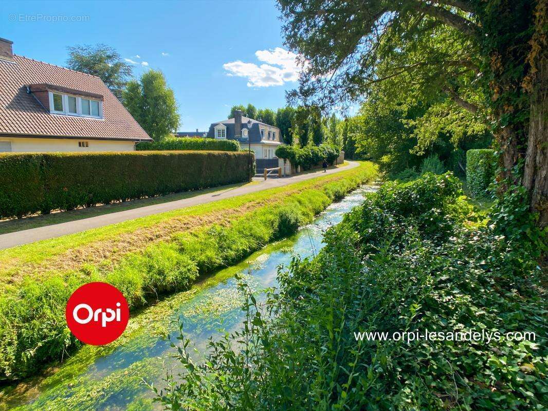 Les Andelys Centre ville-  Appartement T2 avec ascenseur - 59 m² - photo 11
