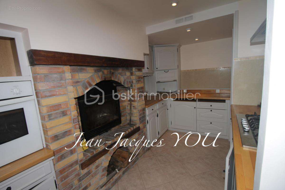 Maison à VILLEDIEU-LES-POELES