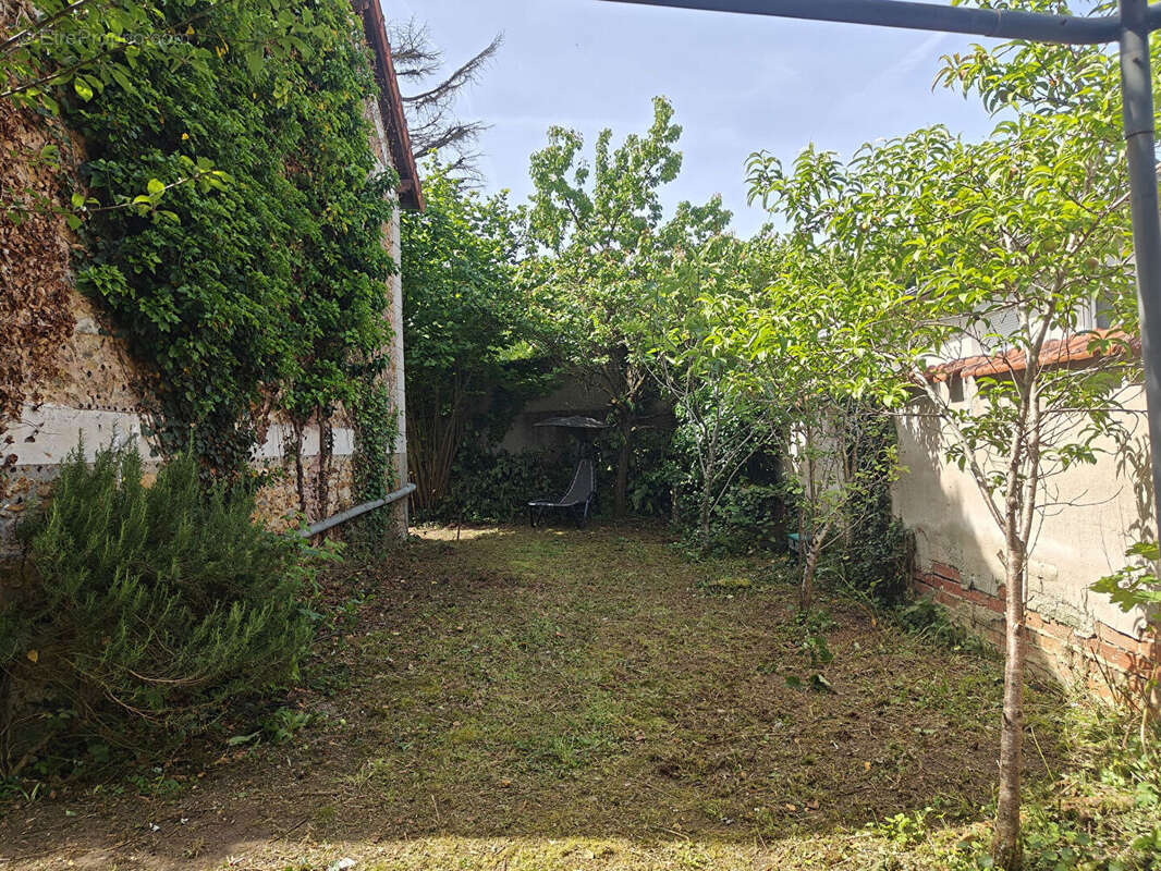 Maison à MONTGERON
