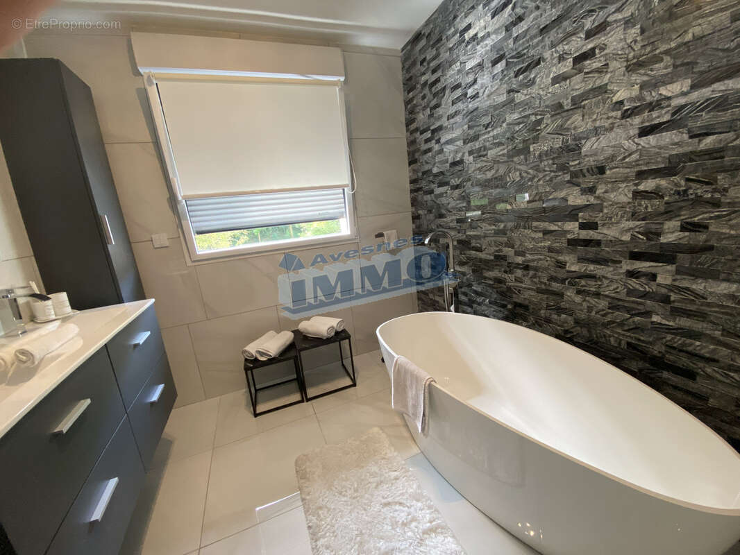 Contemporaine sur 8000 m2 proche SAINT POL SUR TERNOISE - photo 12