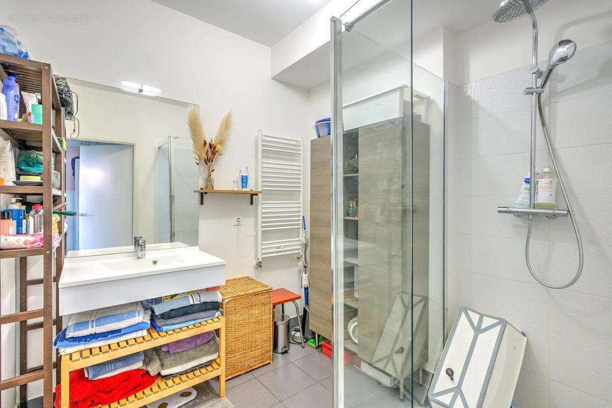 Appartement à THIAIS