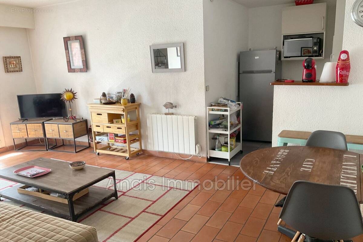 Appartement à COGOLIN