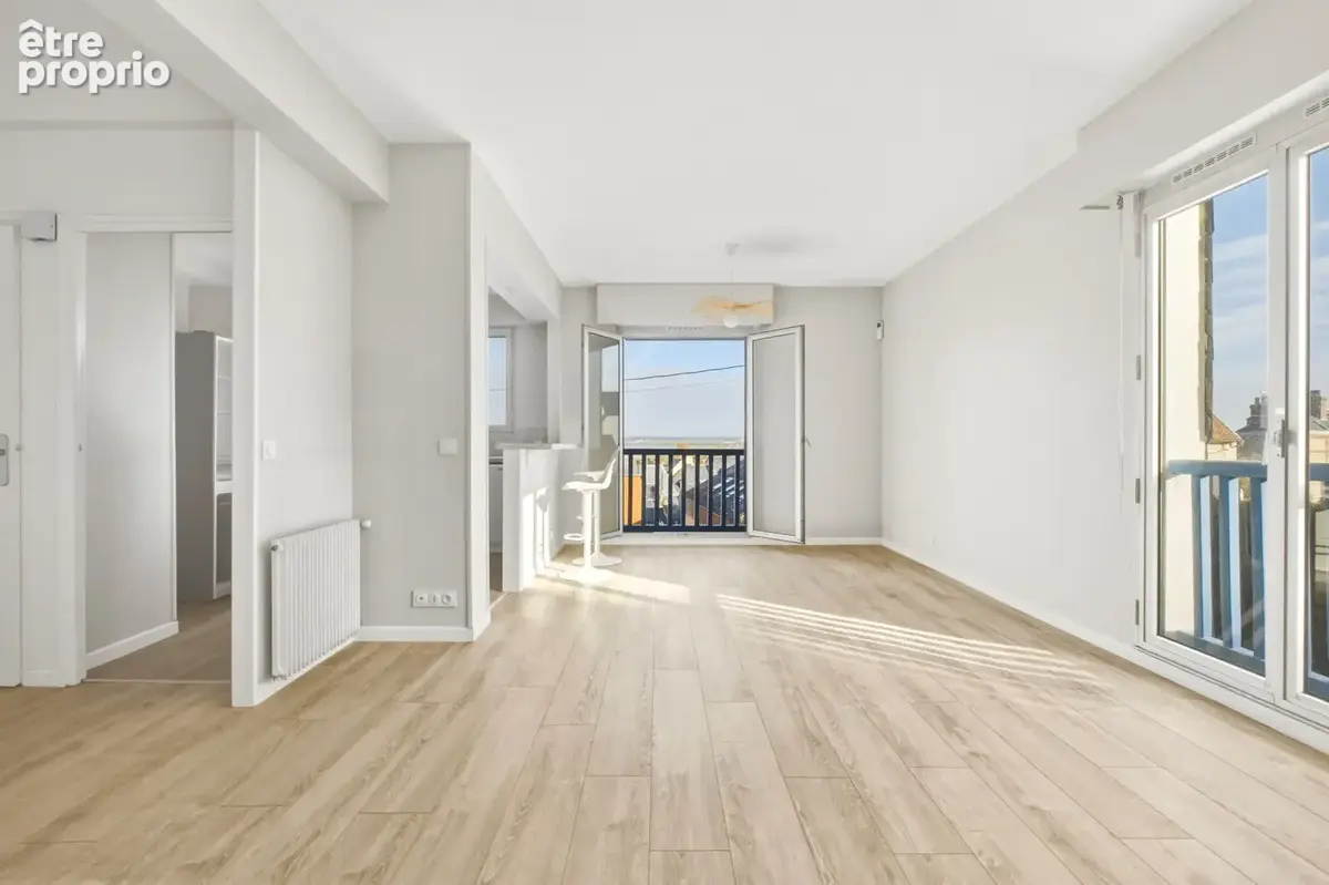 Honfleur   vue panoramique exceptionnelle   appartement t3 entièrement rénové avec parking privatif  - 65.10 m - photo 2
