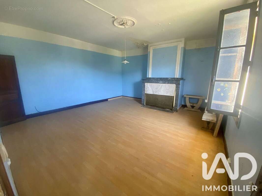 Maison 250 m² à Pouzac  - photo 5