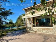 Maison à BRIVES-CHARENSAC