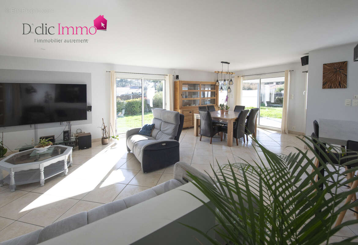 Maison à SAINT-HILAIRE-DE-RIEZ