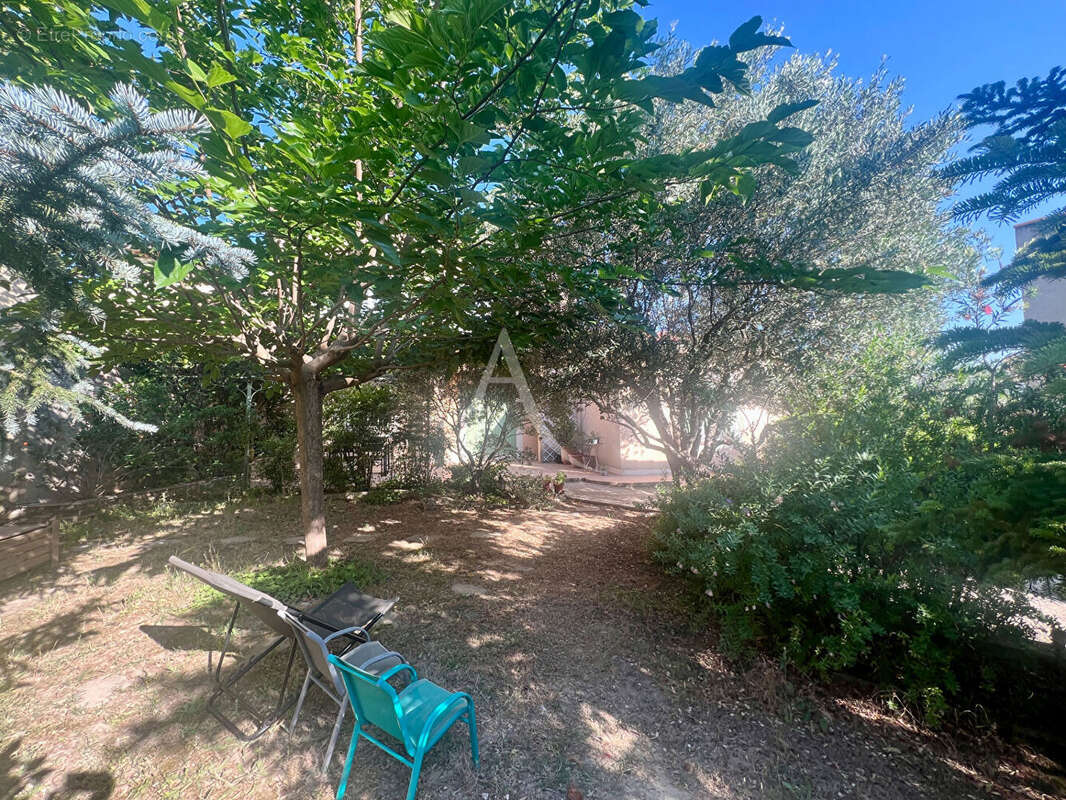 Maison à MARSEILLE-11E