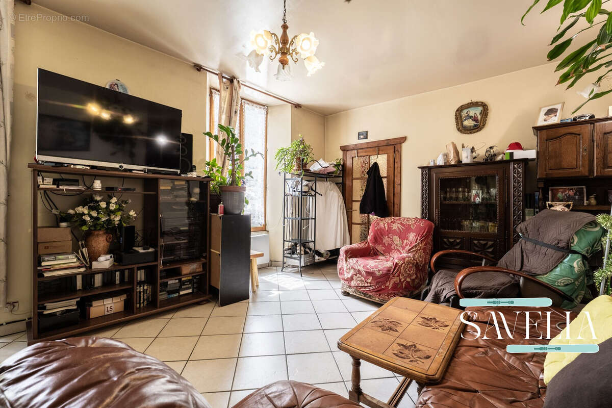 Appartement 94 m² à Moutiers  - photo 2