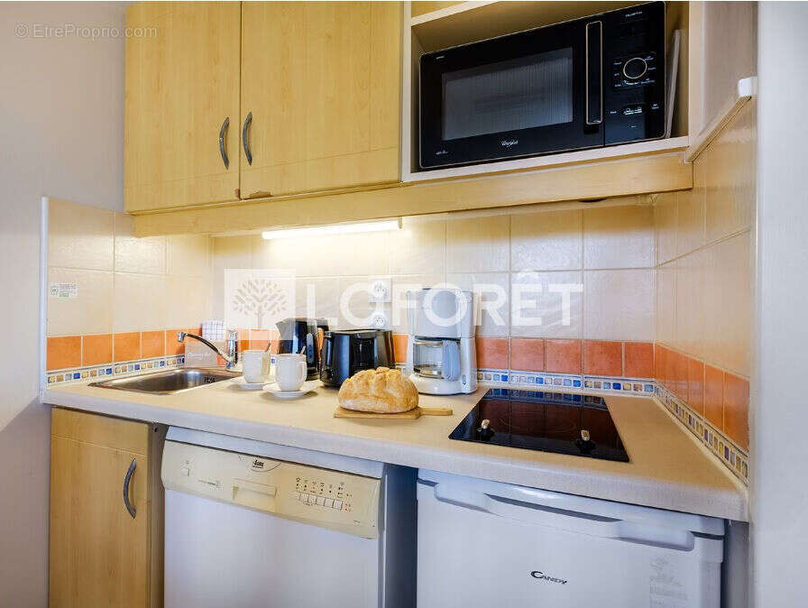 Appartement à SAINT-LAURENT-DU-VAR