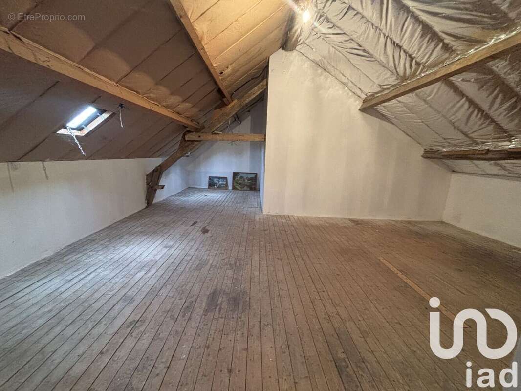 Maison 63 m² à Issoudun  - photo 8