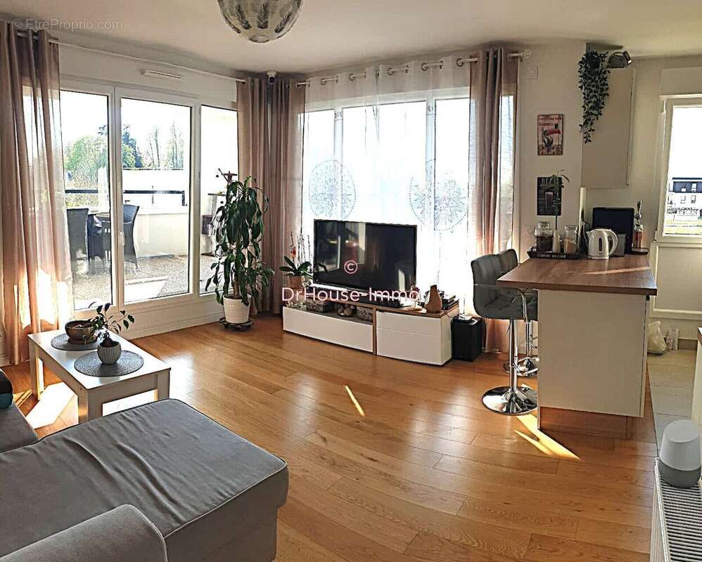 Appartement à FERRIERES-EN-BRIE