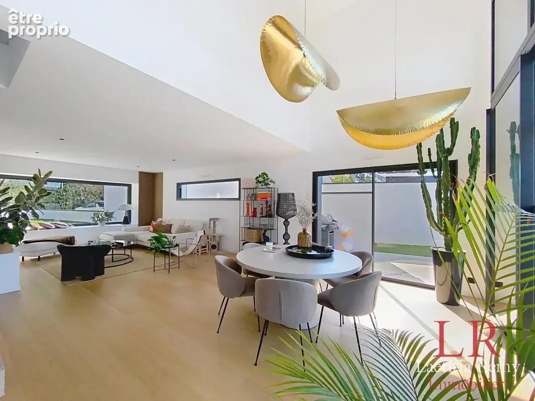 Maison bruz 6 piece(s) 170 m2   piscine - photo 2