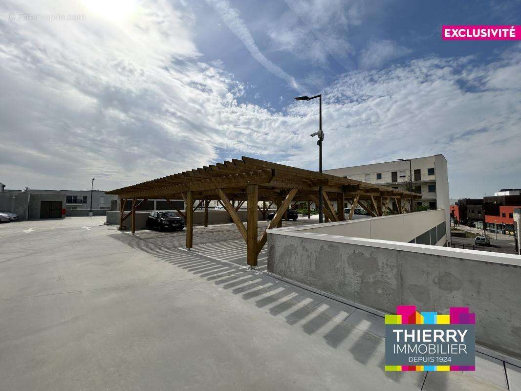 Parking securise - st joseph de porterie - photo 5