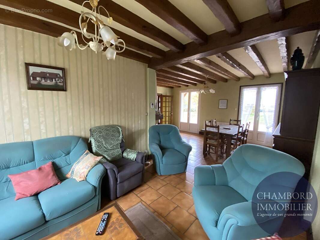 Maison à CONTRES