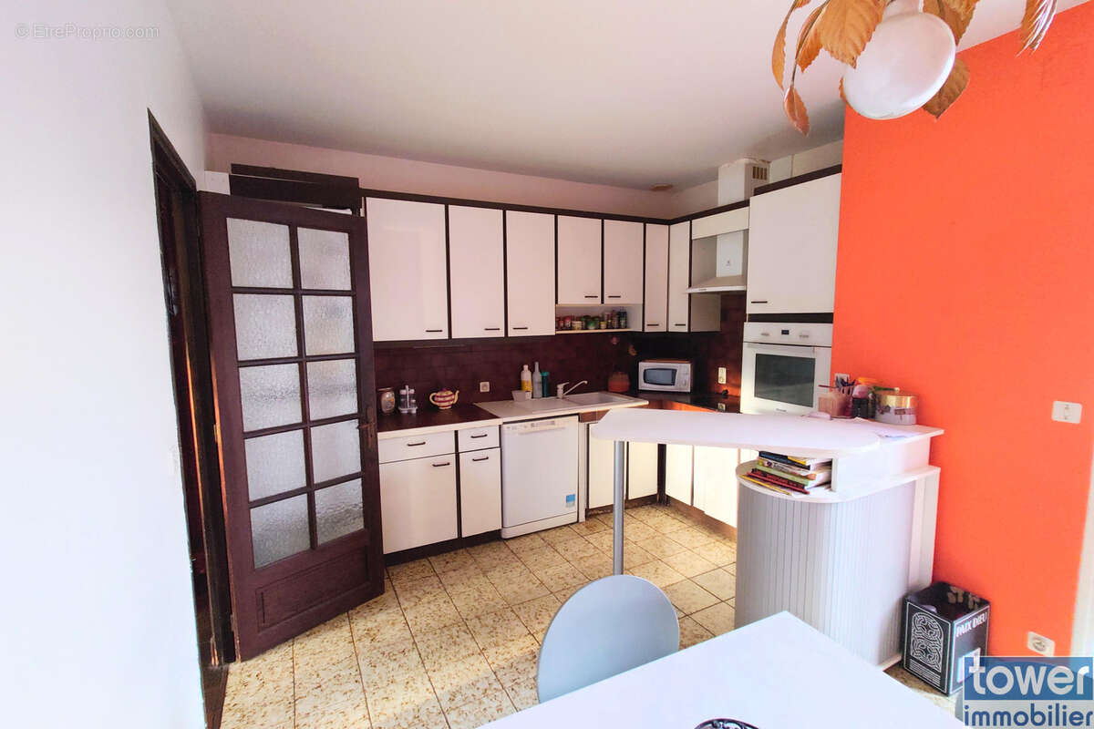 Maison à VILLEFRANCHE-DE-ROUERGUE