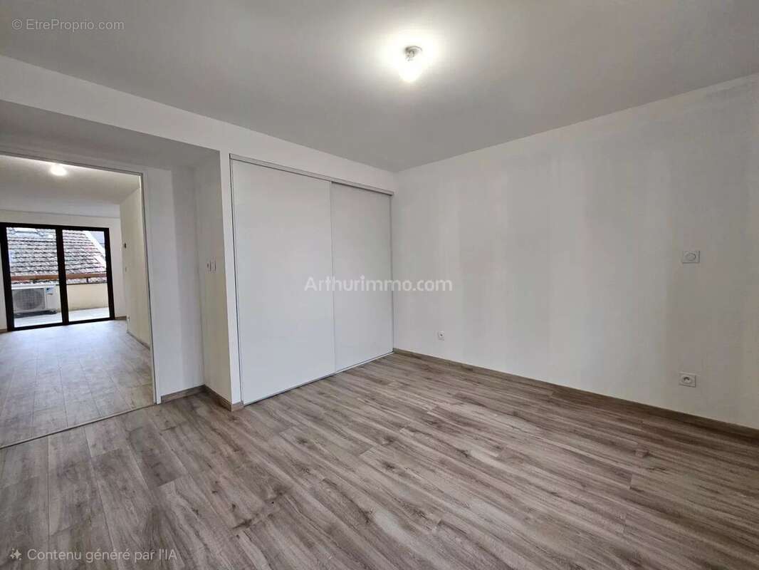Appartement à MORESTEL