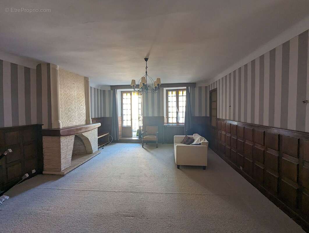 Appartement à SAINT-GENIEZ-D'OLT