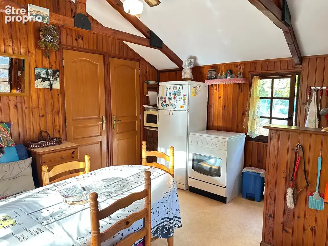 Terrain de loisir arboré de 1360m2 avec cabanon aménagé de 24m2 — Marigné-Laillé - photo 6