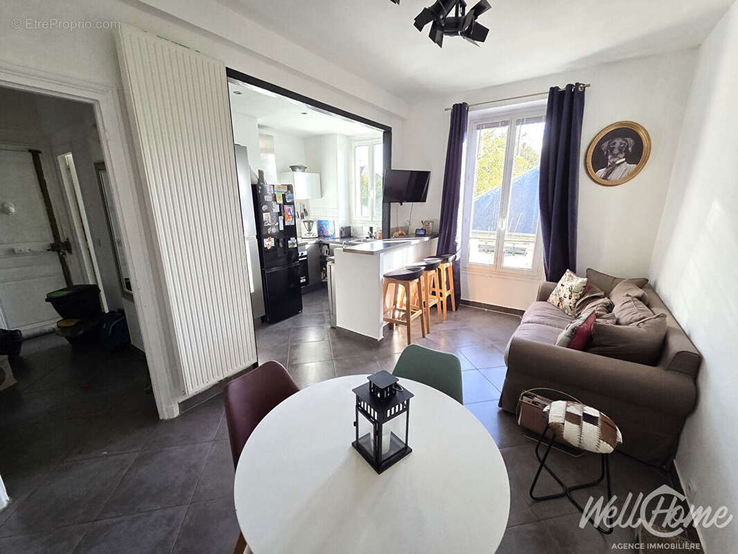 Appartement à SAINT-OUEN-L'AUMONE