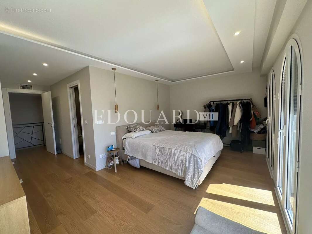 Maison à ROQUEBRUNE-CAP-MARTIN