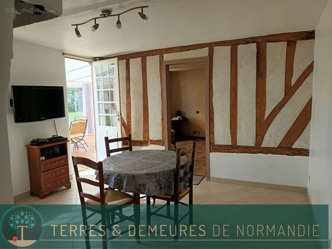 Maison et ses dépendances - photo 3