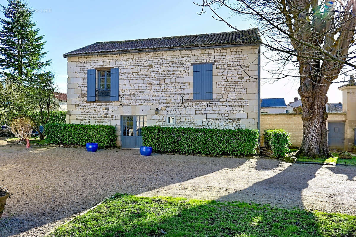 Maison à FONTEVRAUD-L'ABBAYE