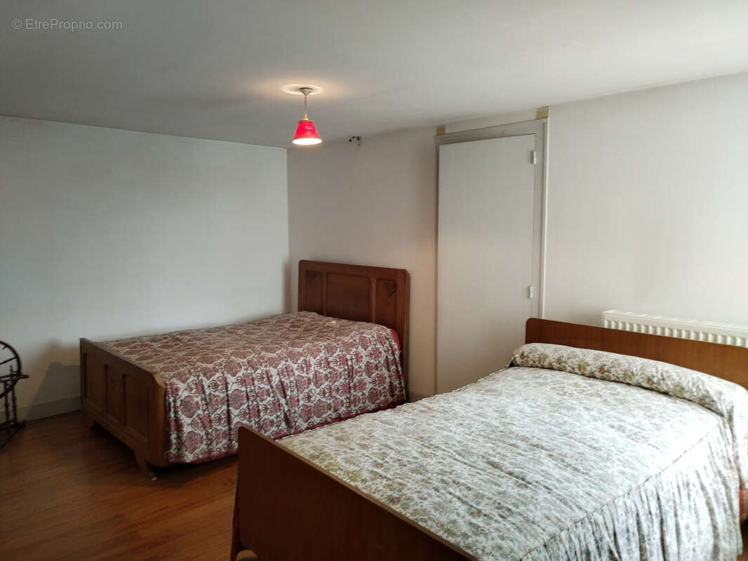 Maison à SAINT-VAIZE