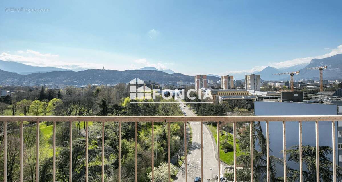 Appartement à ECHIROLLES