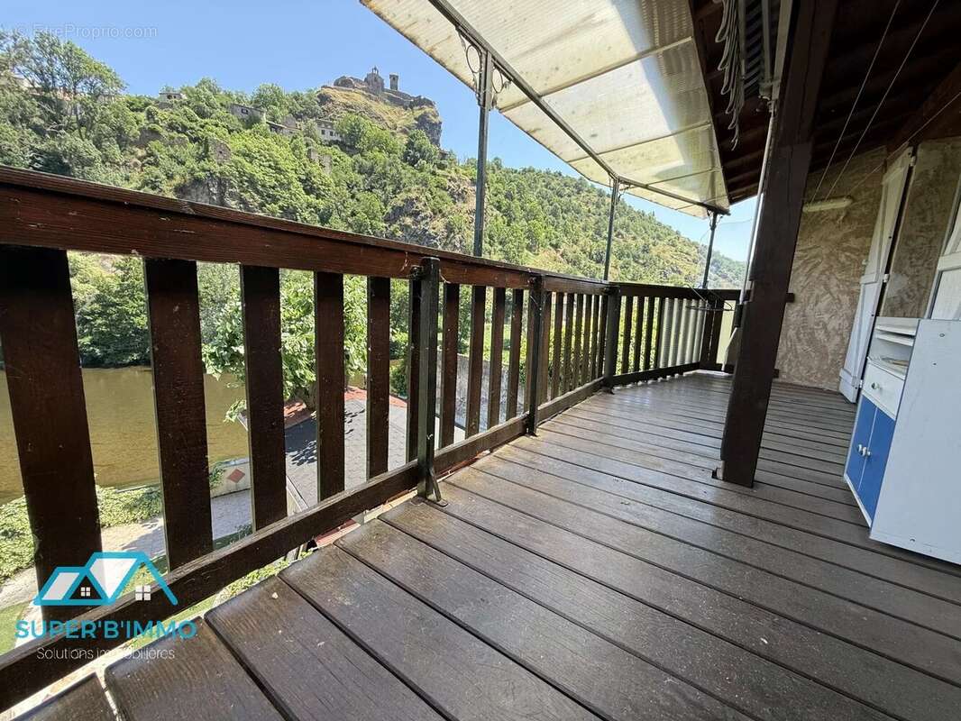 Maison à VILLENEUVE-D&#039;ALLIER