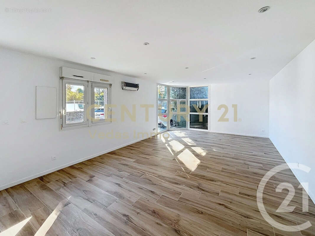 Appartement à SAINT-JEAN-DE-VEDAS