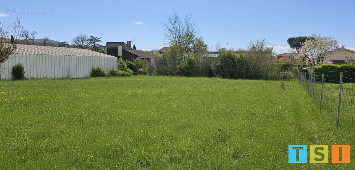 Terrain constructible à cazères - photo 2