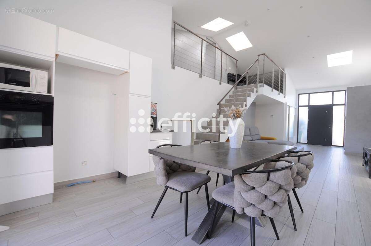 Maison 120 m² à Communay  - photo 6