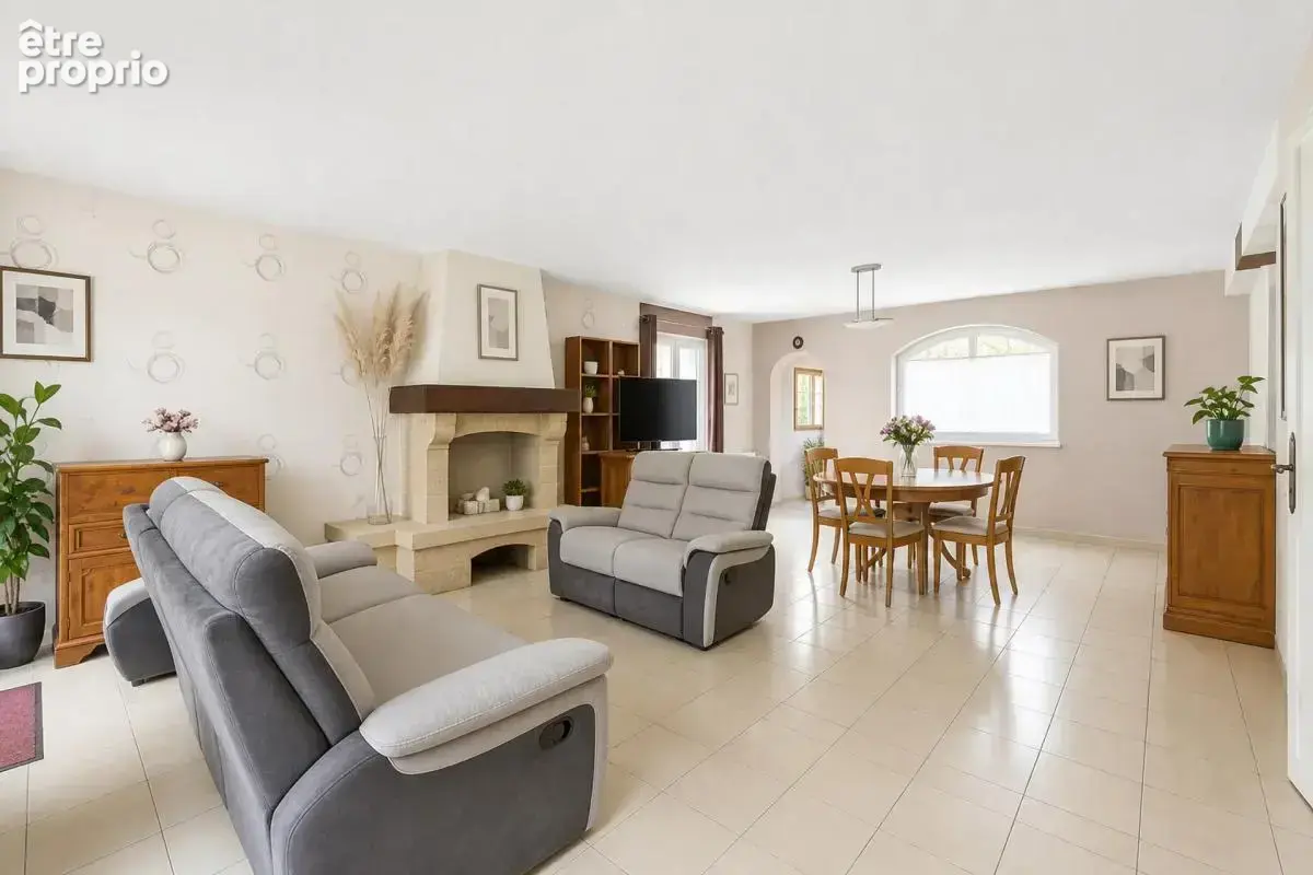 Maison familiale 7 pièces à Sadirac avec piscine - photo 4