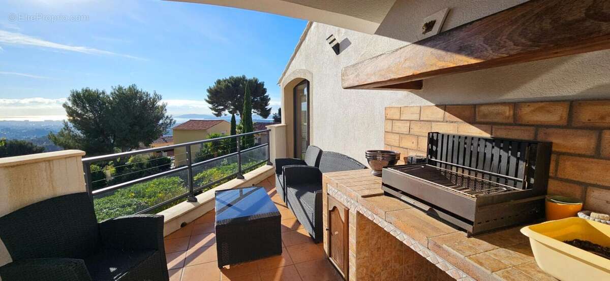 VILLA -TOULON- Les 4 Chemins des Routes - photo 6