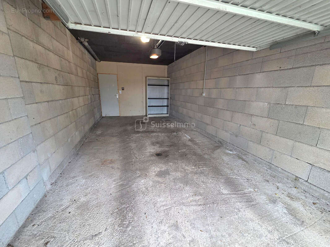 Appartement t4 plain-pied 83.4 m²  199000 euros - photo 6