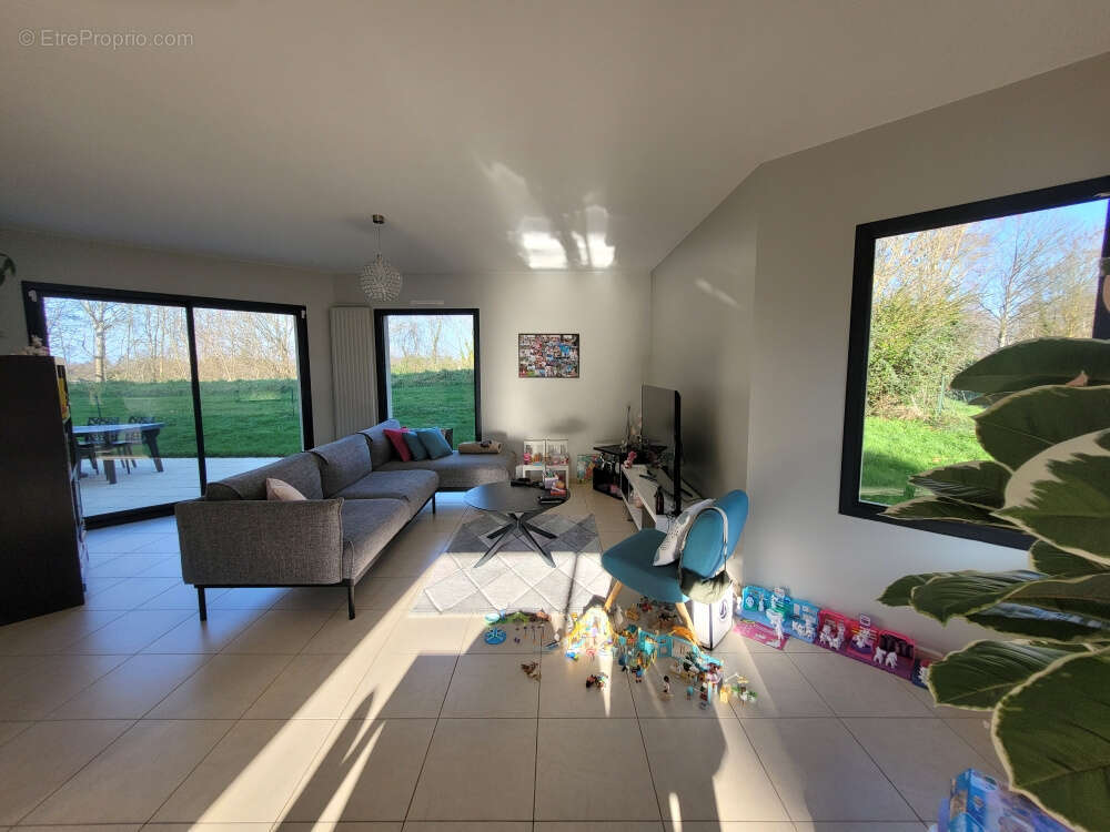 Maison à SAINT-GREGOIRE