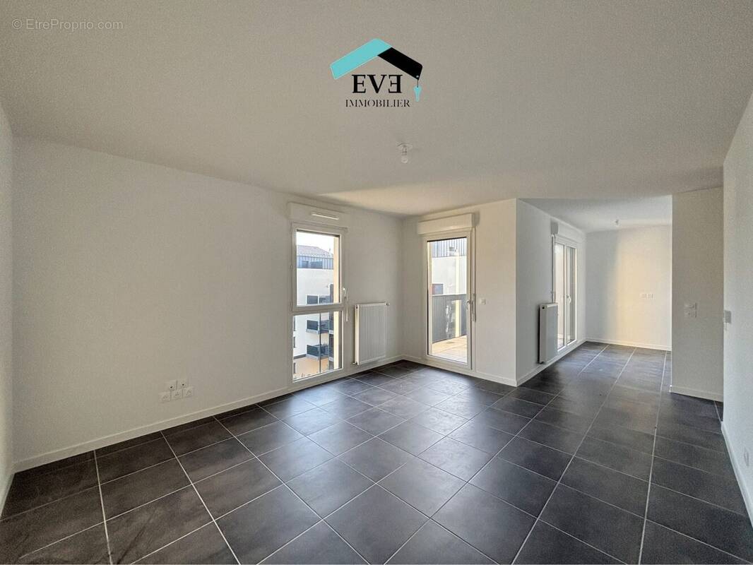 Appartement à PONT-DE-CHERUY