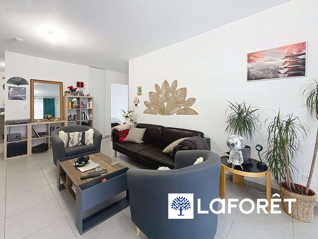 Appartement à LA VERPILLIERE