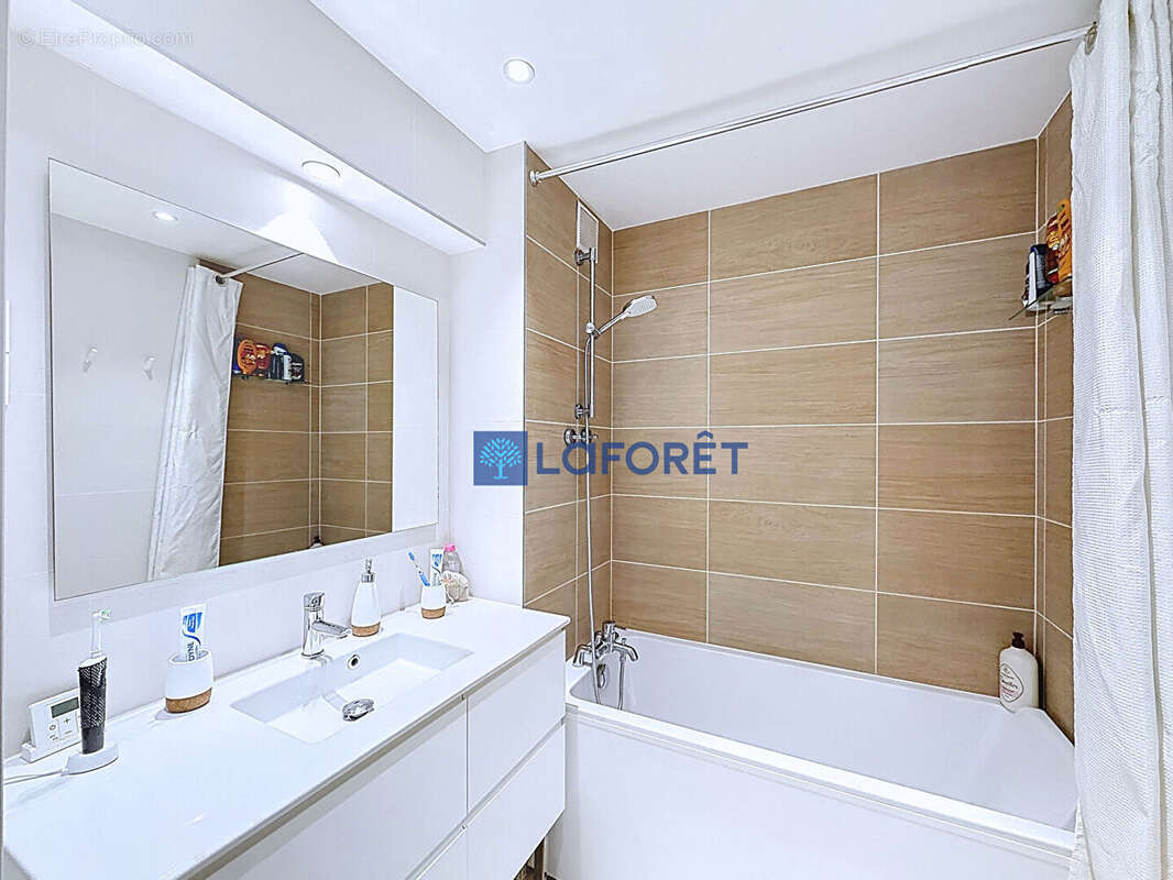 Appartement à SAVIGNY-SUR-ORGE