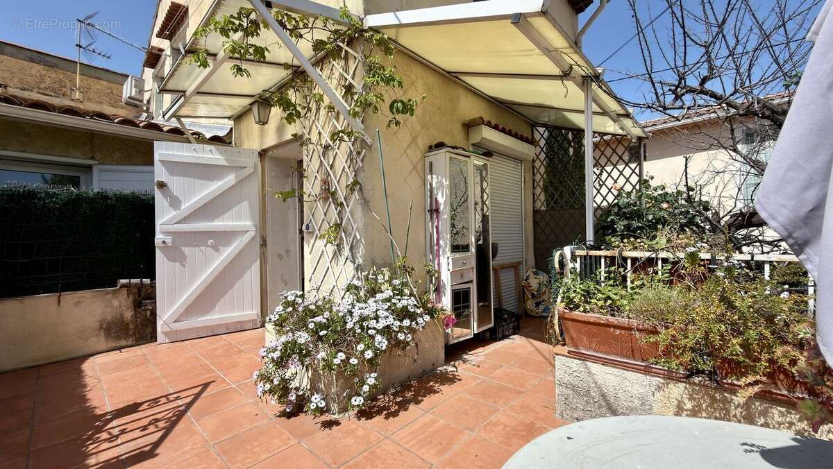 Maison 85 m² à La Penne-Sur-Huveaune  - photo 4