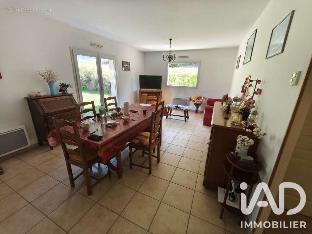 Maison 61 m² à Lannion  - photo 3