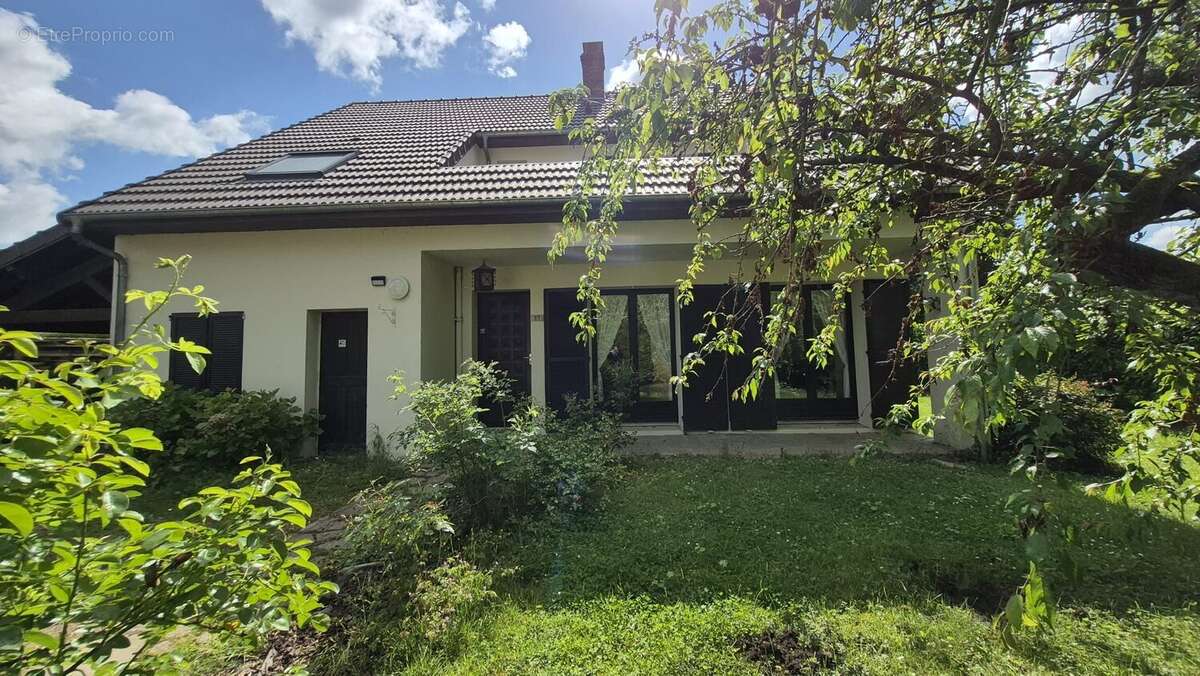 Maison à LES ALLUETS-LE-ROI