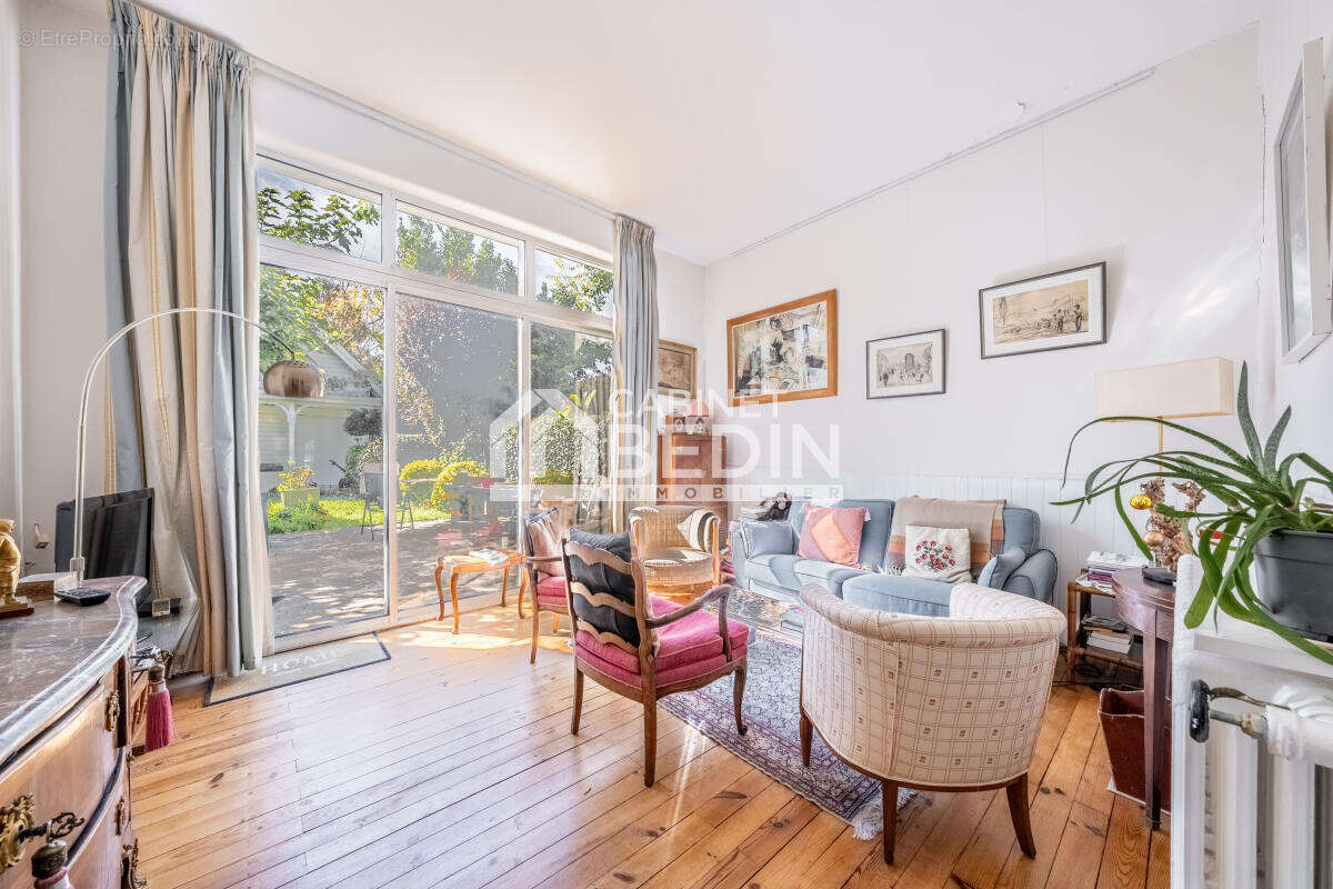 Maison à LE BOUSCAT