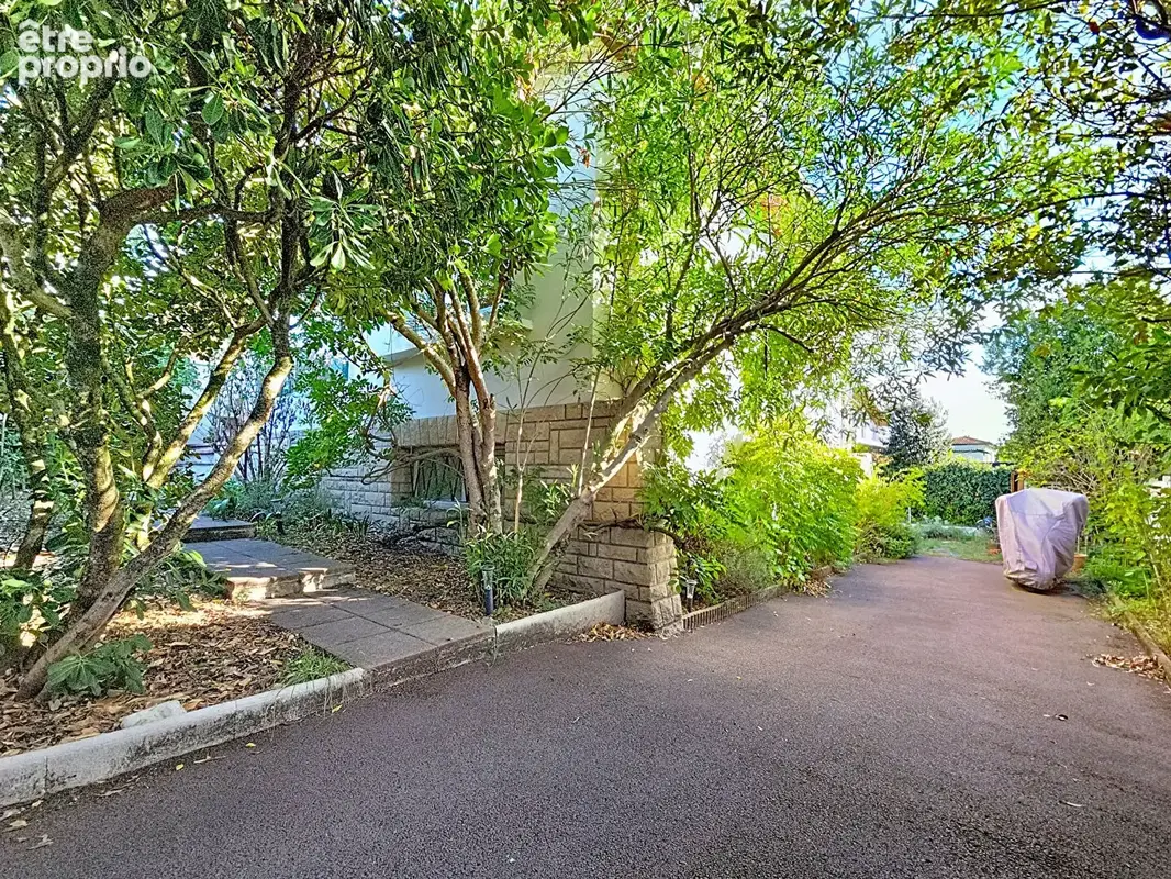 Maison rénovée à Pessac (Parc Razon) - photo 6