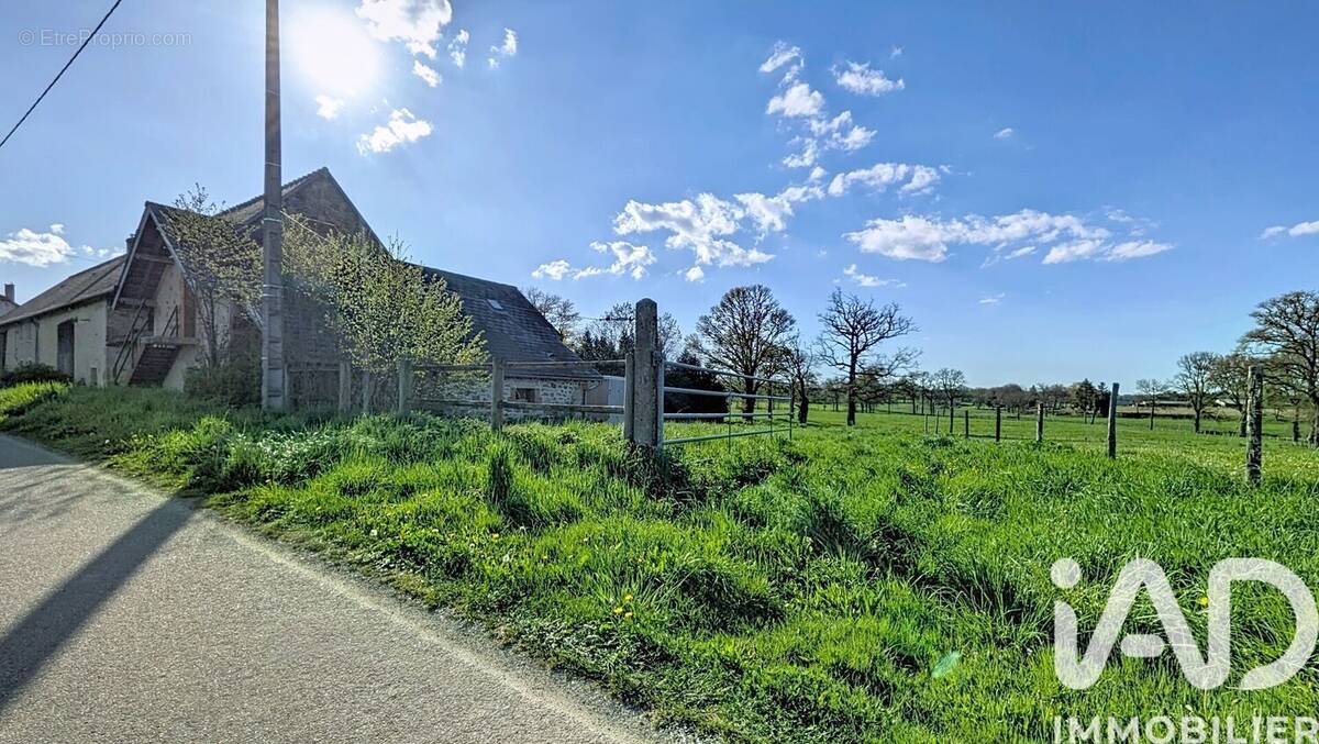 Photo 1 - Maison à MONTEL-DE-GELAT