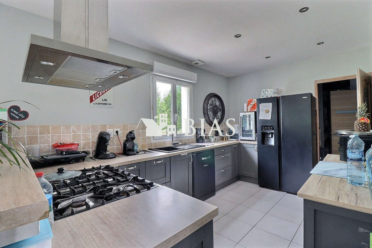 Maison à PONT-L&#039;EVEQUE