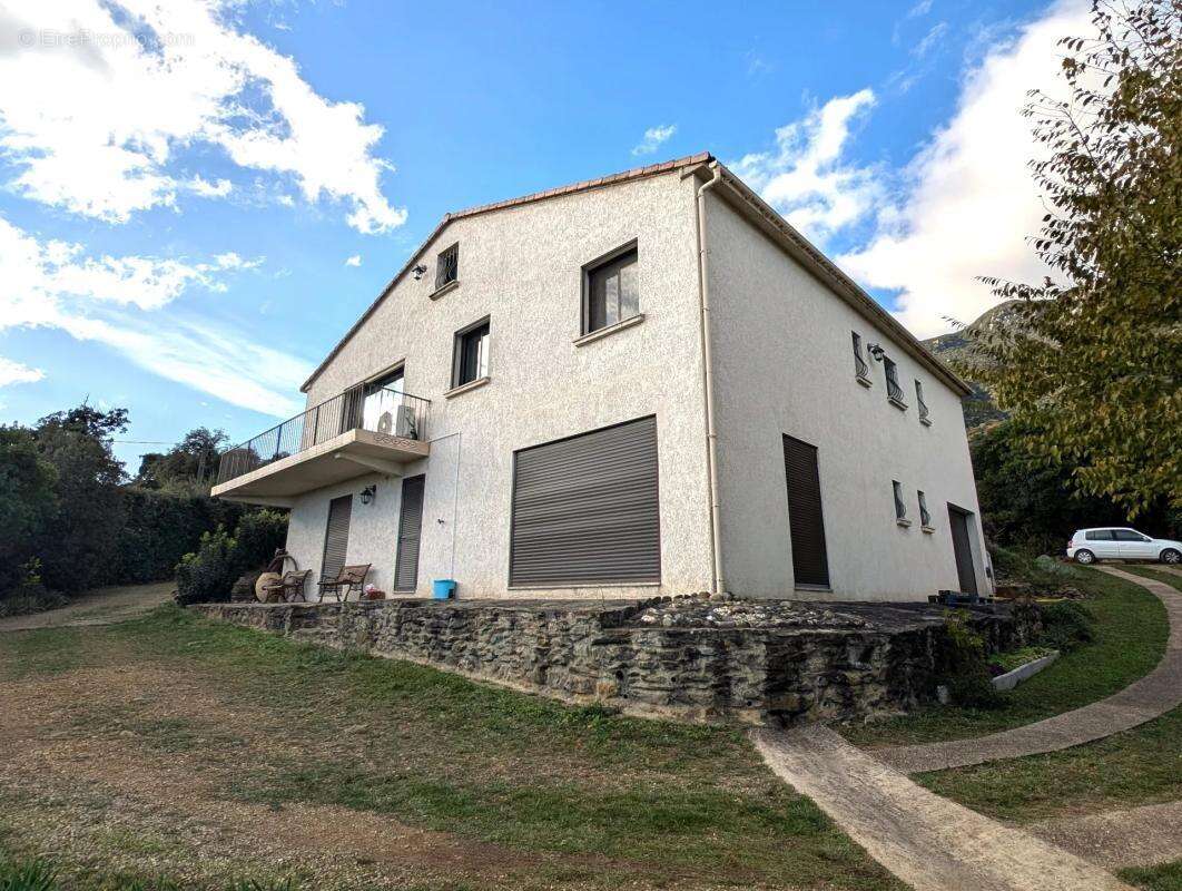 Maison à SANTA-MARIA-POGGIO